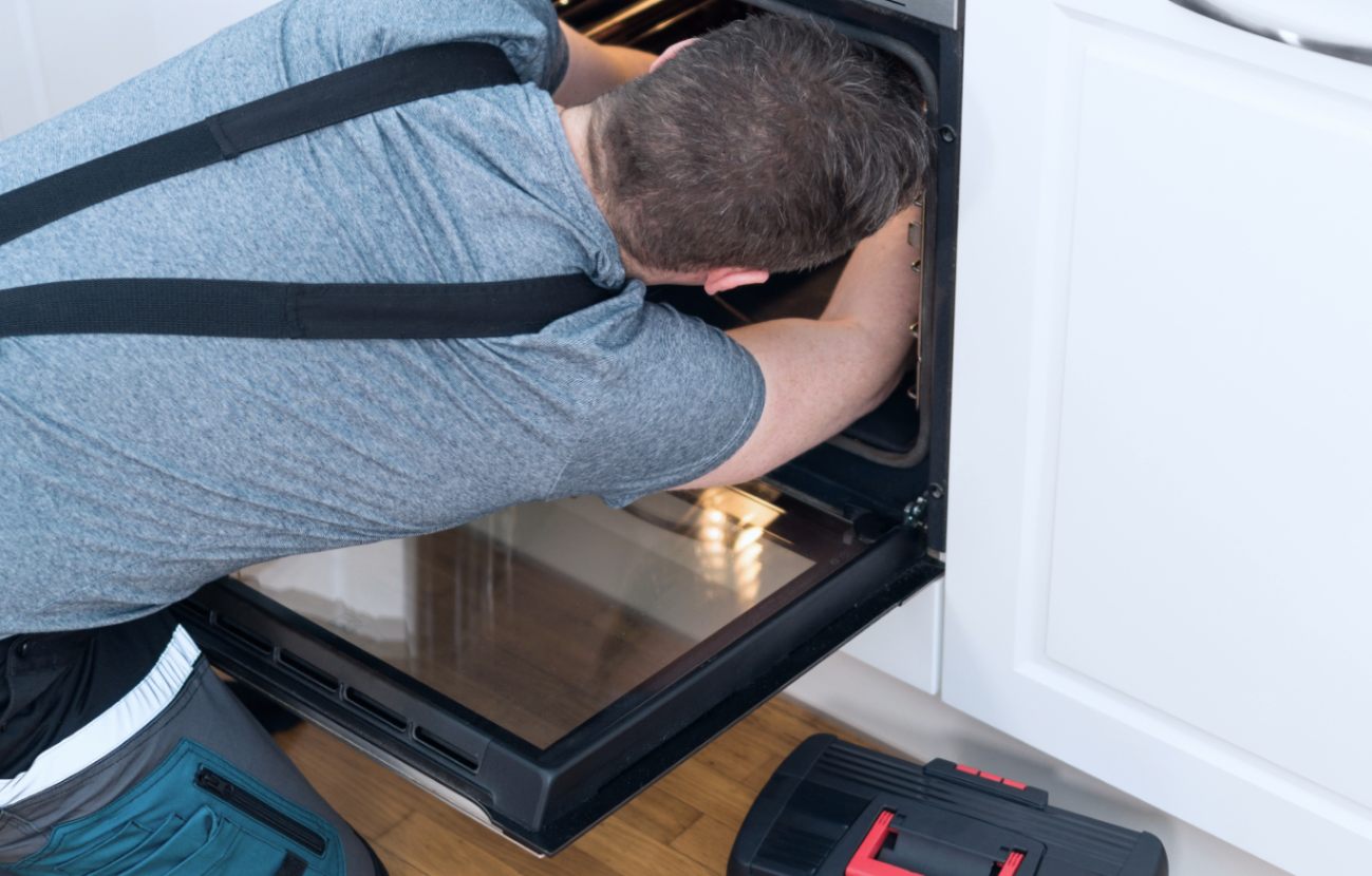 San Marcos oven repair technician