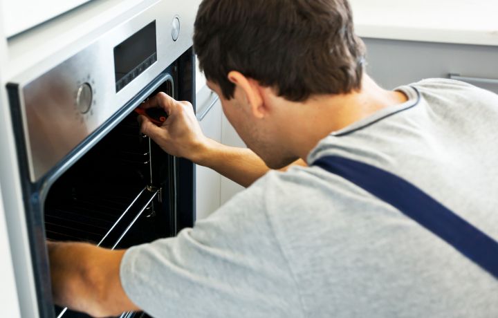 Austin oven repair technician